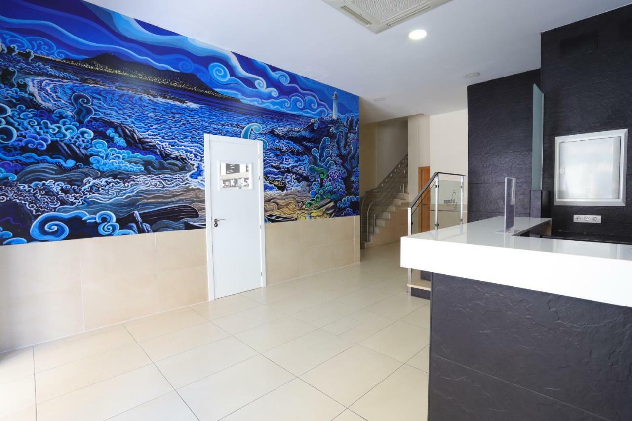 Hostal la Campana La Línea de la Concepción Exterior foto
